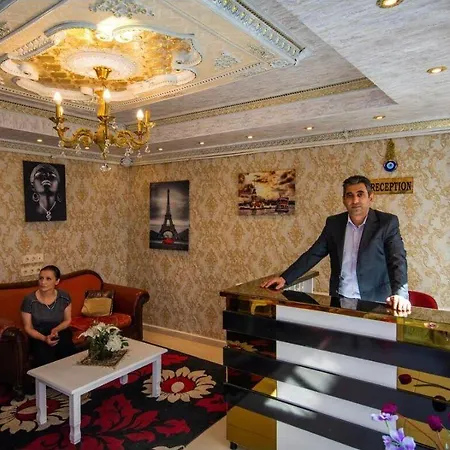 Oezyurt Hotell *
