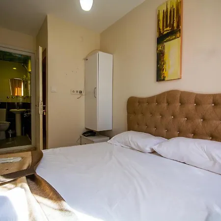 Hotel Oezyurt Istanbulská provincie