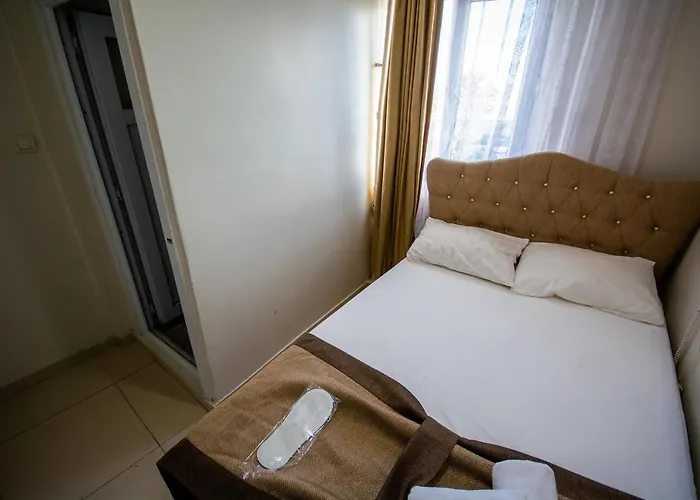 Oezyurt * 伊斯坦布尔